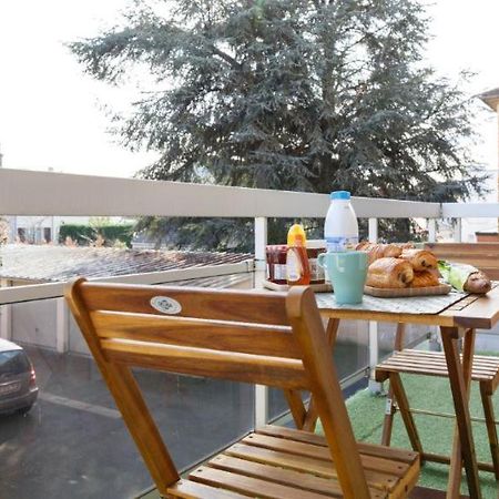 Appartement Cozy: 10/15 Min Des Champs Elysee Sartrouville Kültér fotó