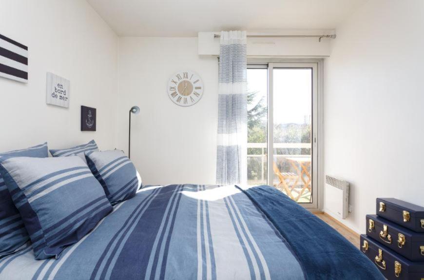 Appartement Cozy: 10/15 Min Des Champs Elysee Sartrouville Kültér fotó